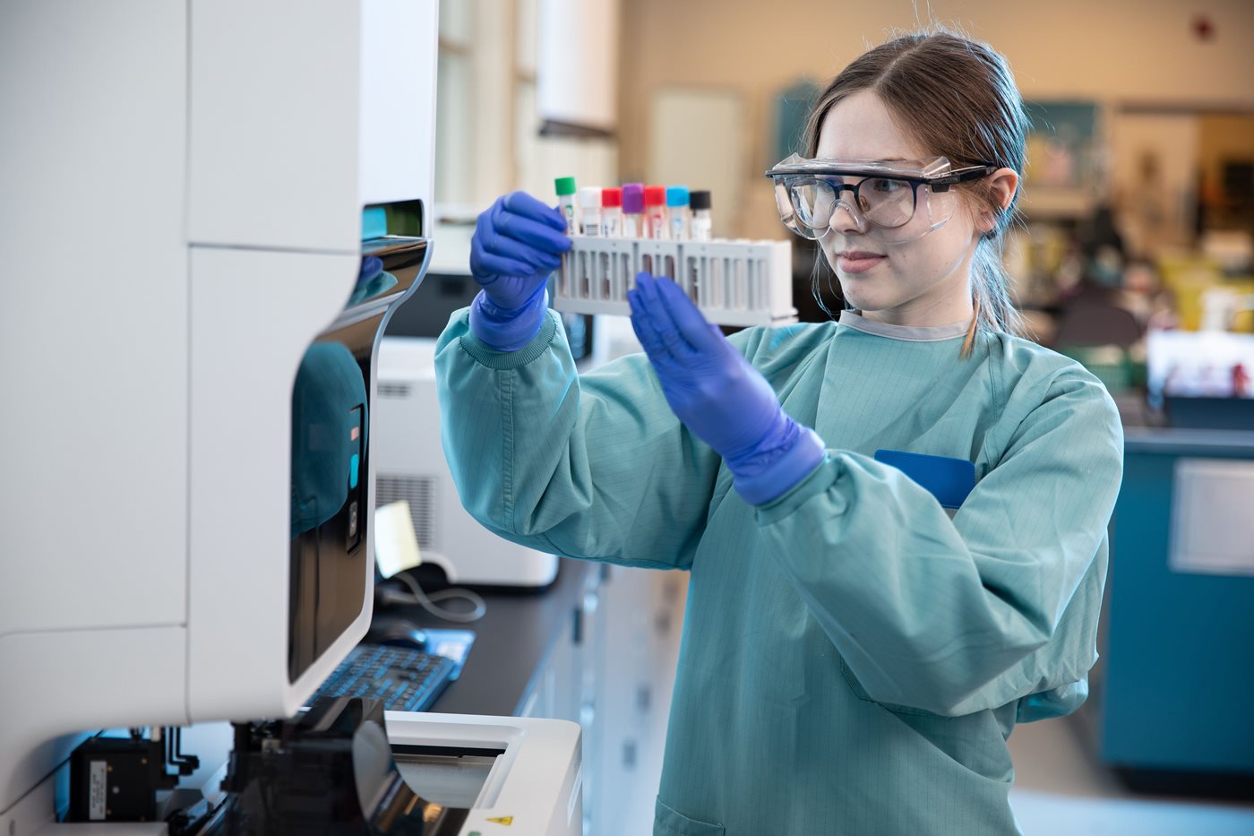 M R S LAB & ECG POOVATTUPARAMBA